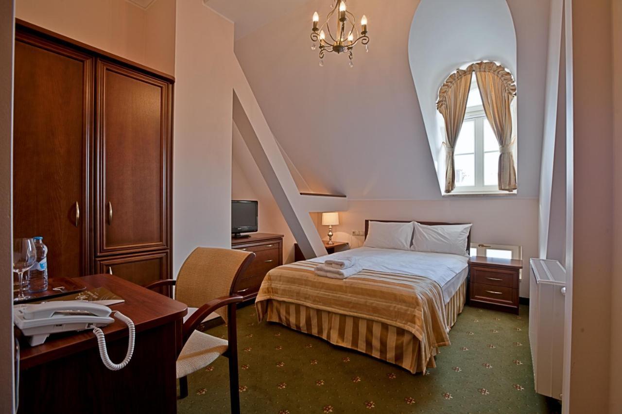 Hotel Masovia Гижицко Экстерьер фото