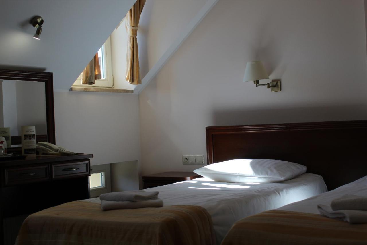 Hotel Masovia Гижицко Экстерьер фото