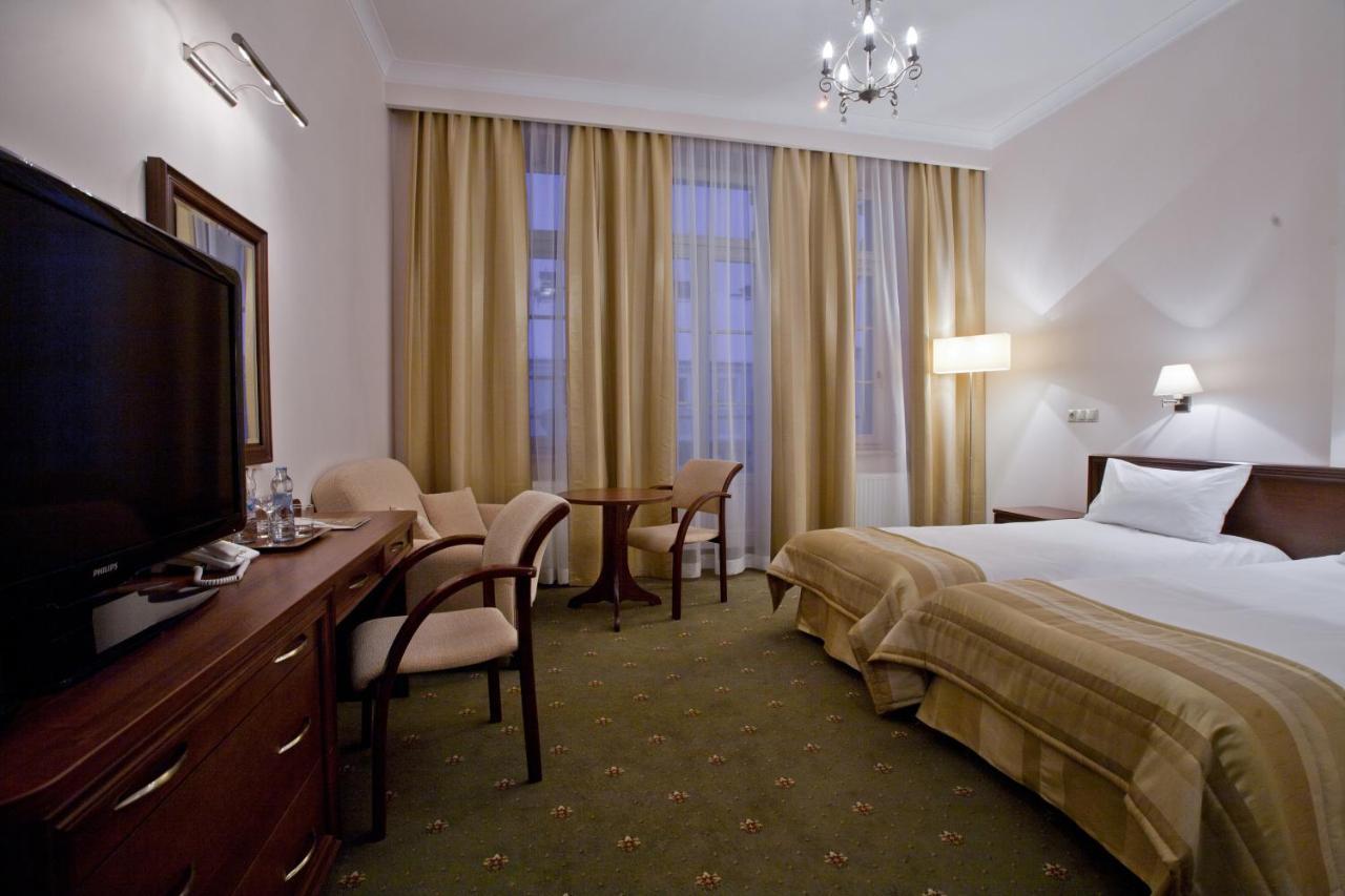 Hotel Masovia Гижицко Экстерьер фото